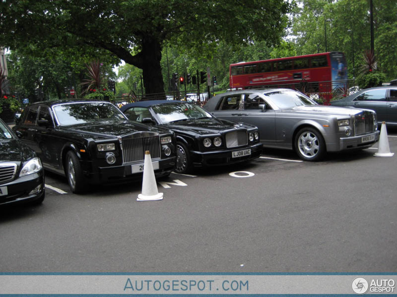 Bentley Azure 2006