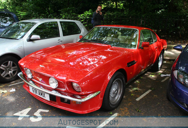 Aston Martin V8 Vantage 1977-1989