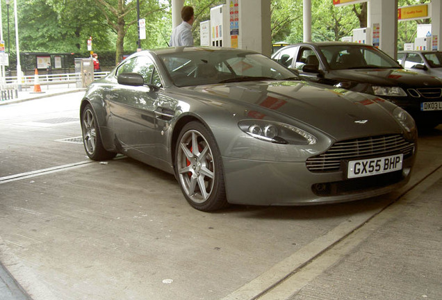 Aston Martin V8 Vantage