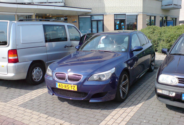 BMW M5 E60 2005