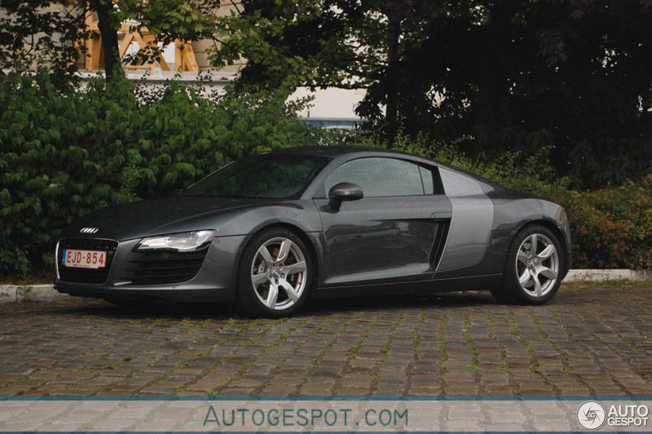 Audi R8