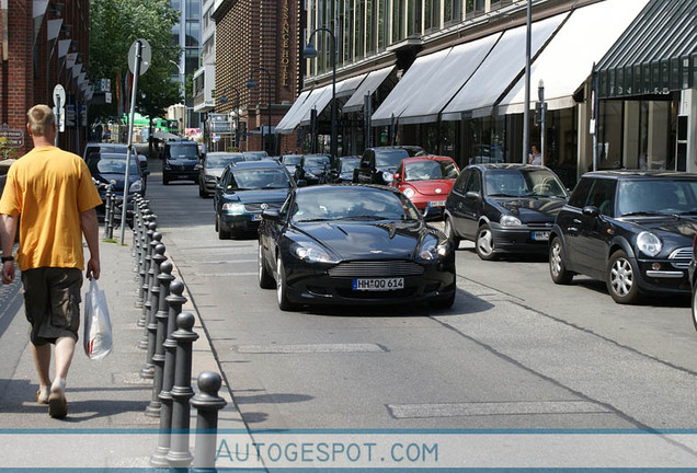 Aston Martin DB9