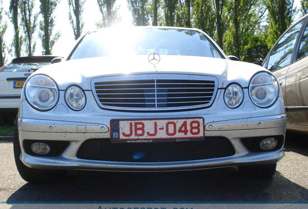 Mercedes-Benz E 55 AMG