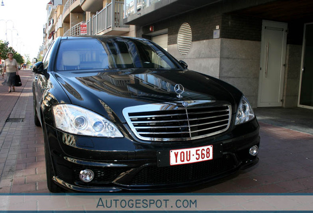 Mercedes-Benz S 63 AMG W221