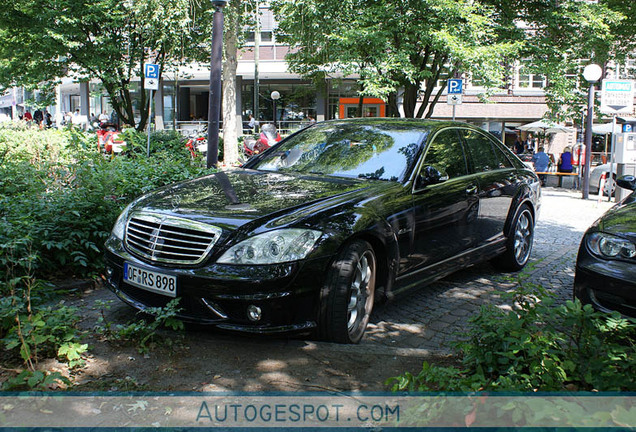 Mercedes-Benz S 63 AMG W221