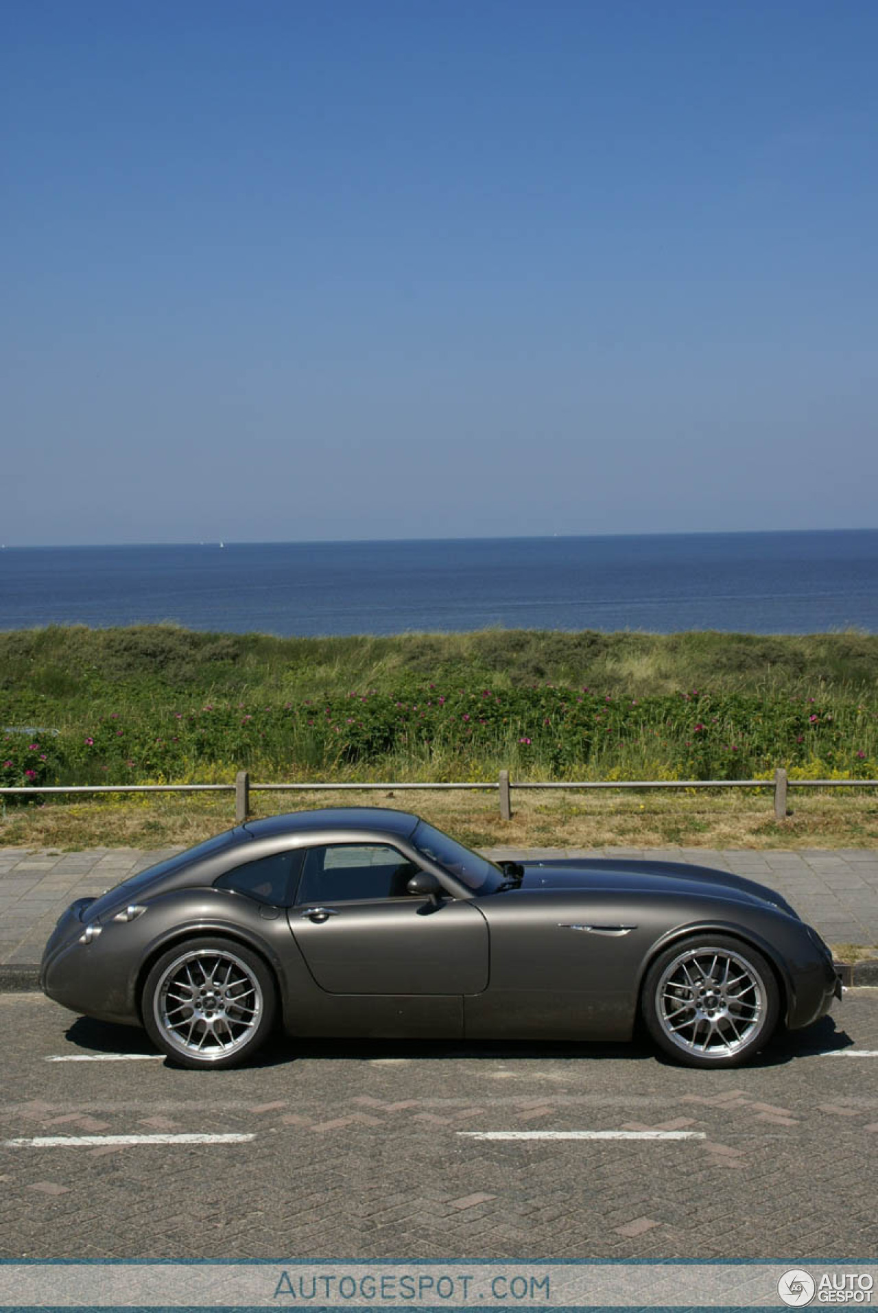 Wiesmann GT MF4