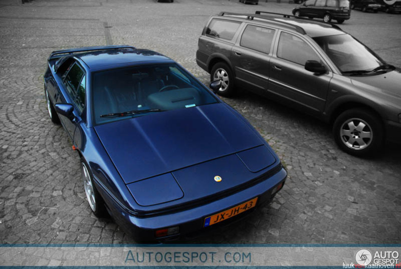 Lotus Esprit Turbo SE