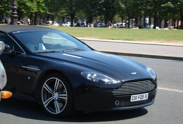 Aston Martin V8 Vantage N400 Roadster