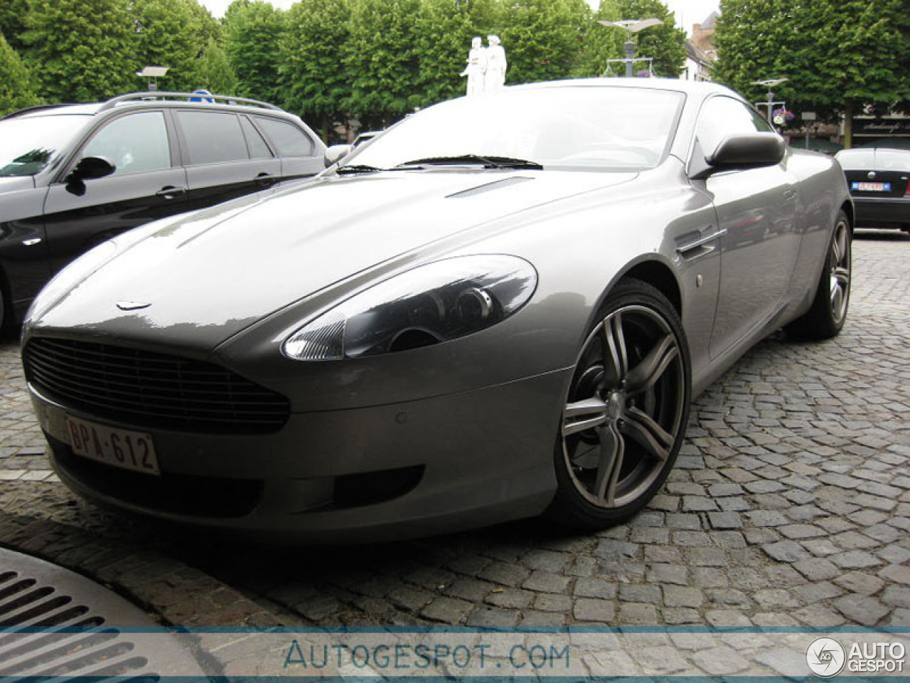 Aston Martin DB9