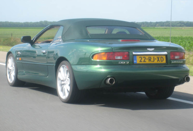 Aston Martin DB7 Vantage Volante