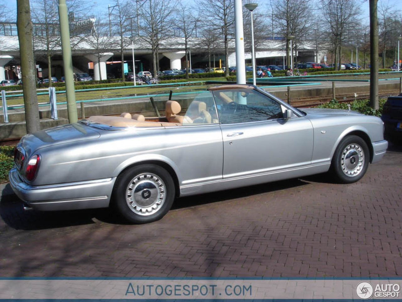 Rolls-Royce Corniche