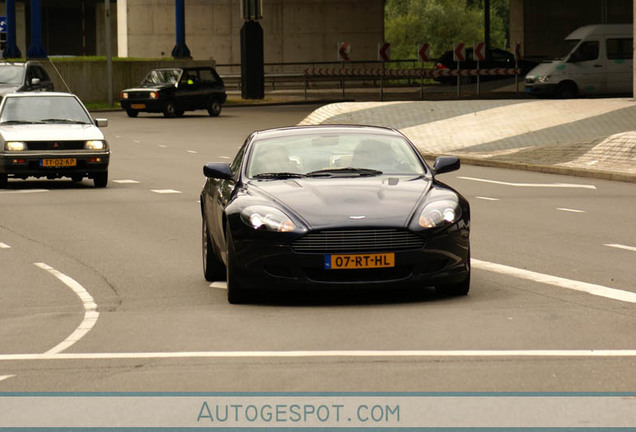 Aston Martin DB9