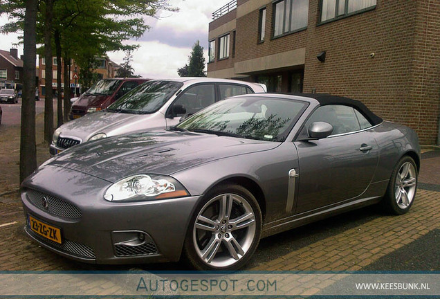 Jaguar XKR Convertible 2006