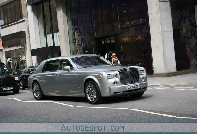 Rolls-Royce Phantom EWB