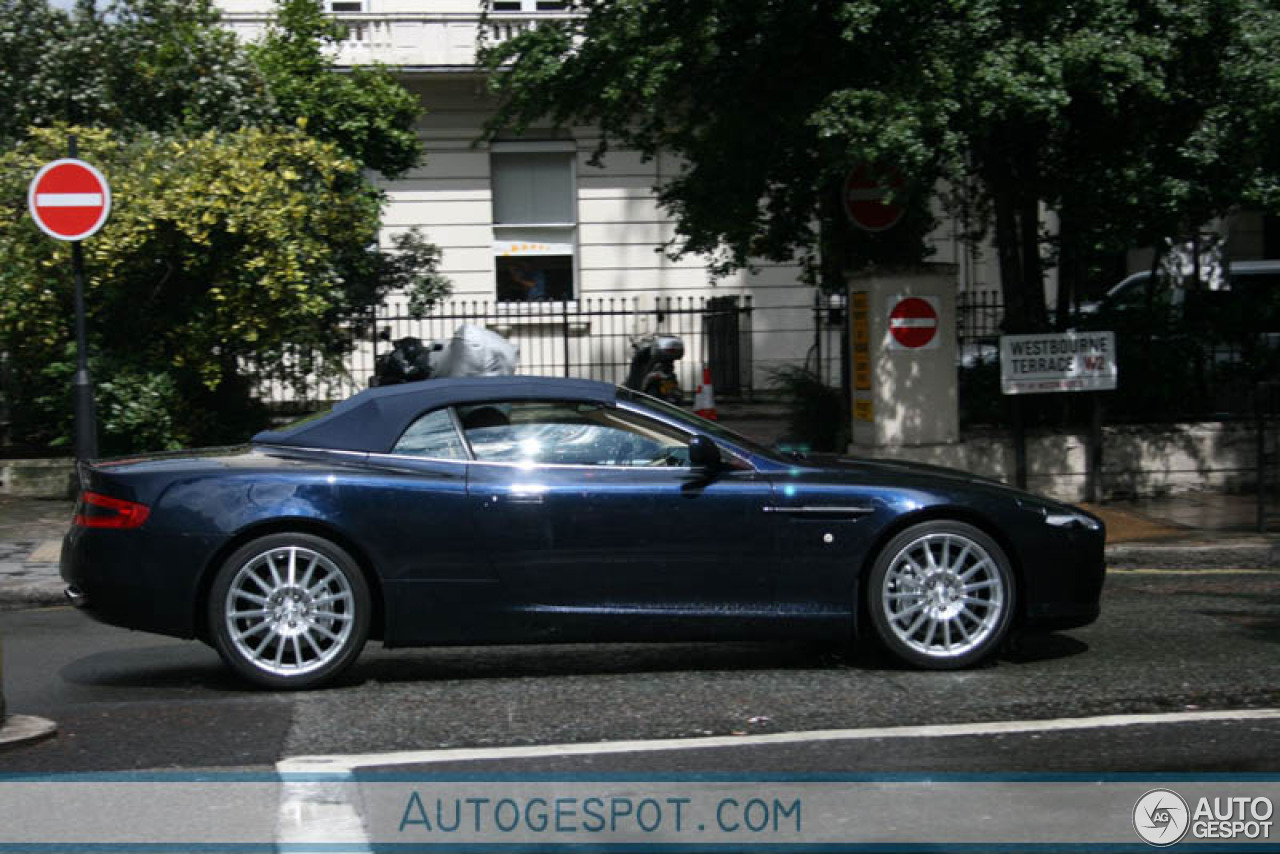 Aston Martin DB9 Volante