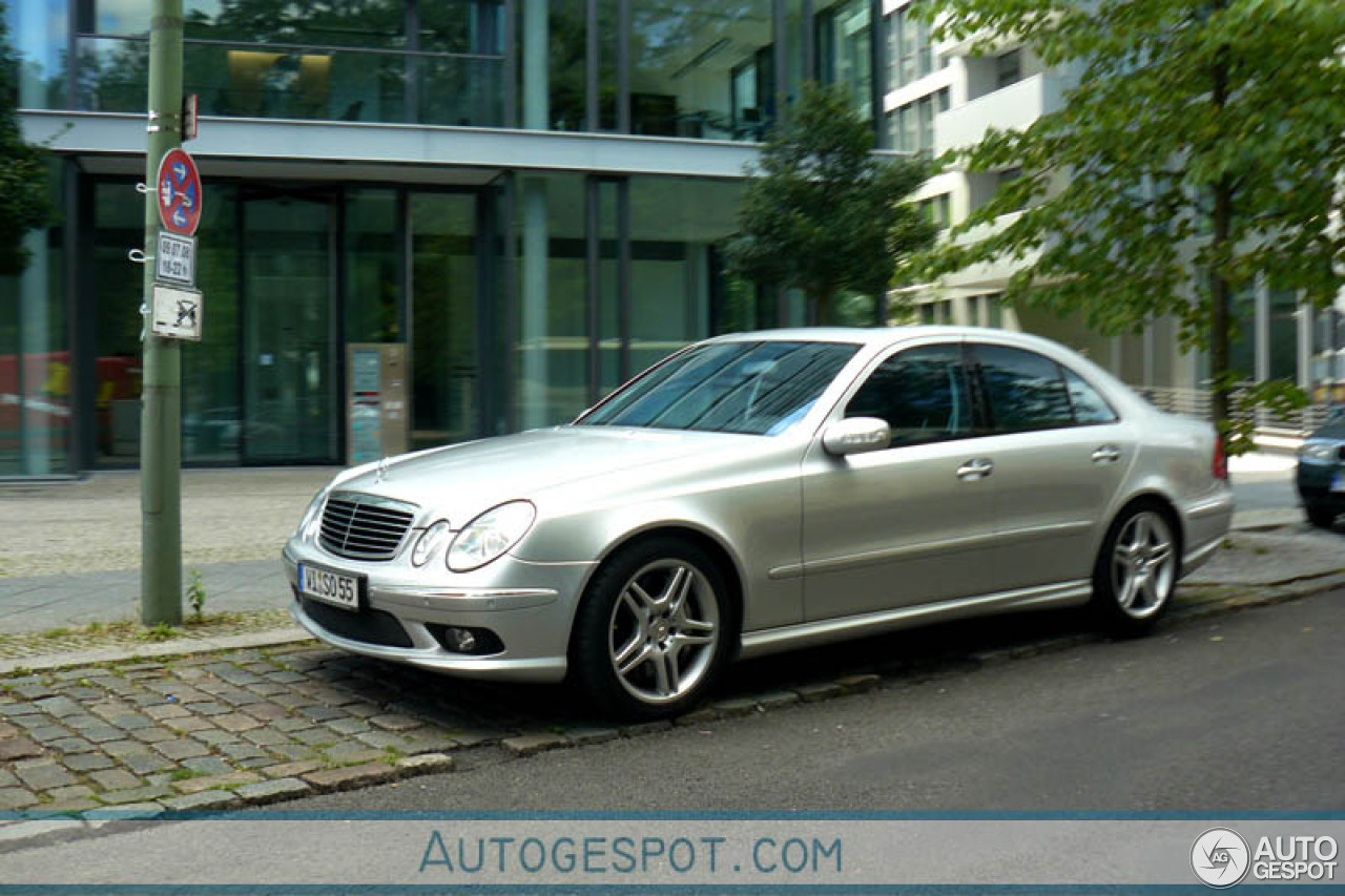 Mercedes-Benz E 55 AMG