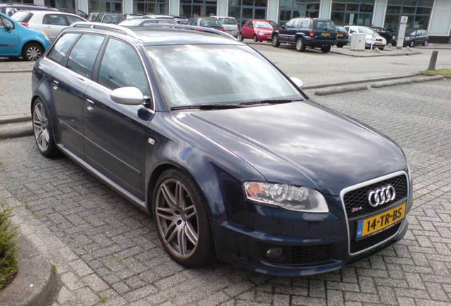 Audi RS4 Avant B7