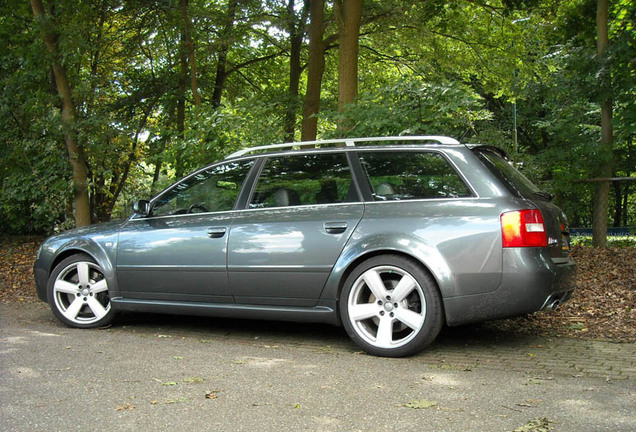 Audi RS6 Avant C5