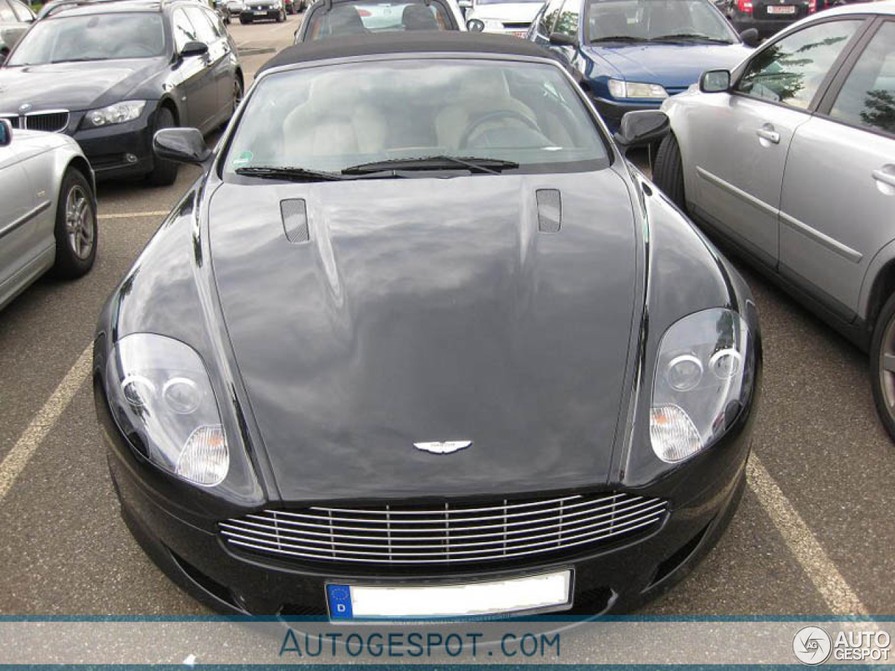 Aston Martin DB9 Volante