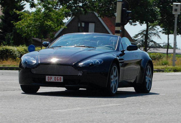 Aston Martin V8 Vantage Roadster