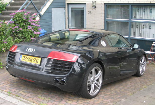 Audi R8