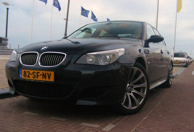 BMW M5 E60 2005