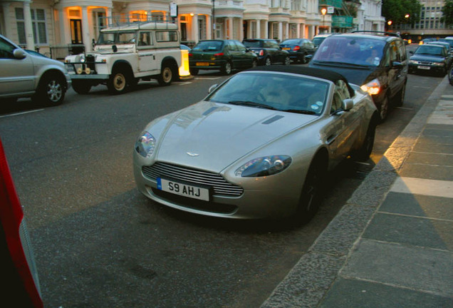 Aston Martin V8 Vantage Roadster