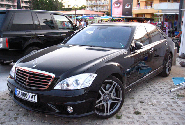 Mercedes-Benz S 63 AMG W221