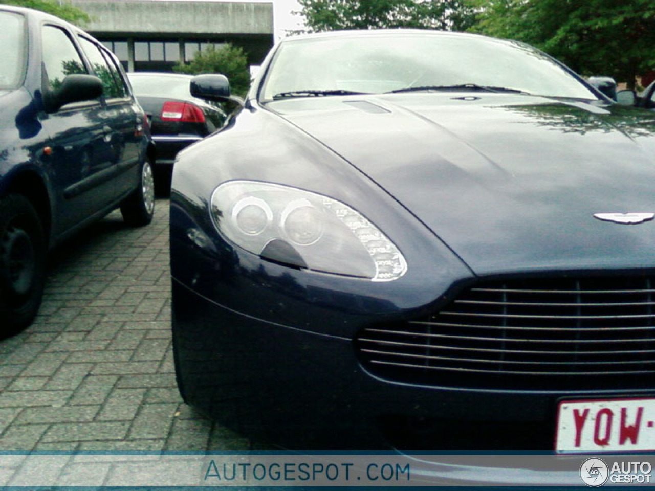 Aston Martin V8 Vantage