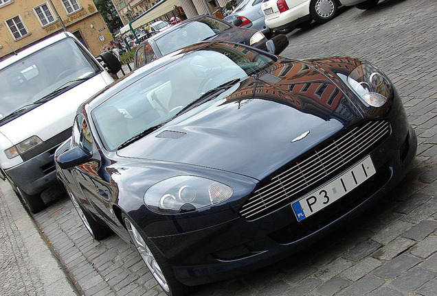 Aston Martin DB9