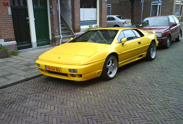 Lotus Esprit Turbo SE