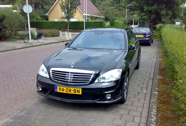 Mercedes-Benz S 63 AMG W221