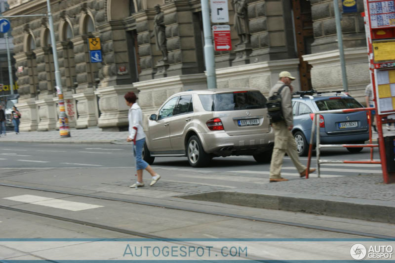 Mercedes-Benz ML 63 AMG W164