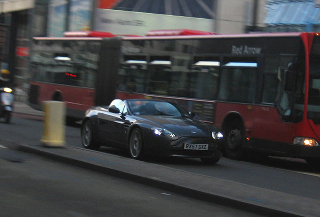 Aston Martin V8 Vantage Roadster