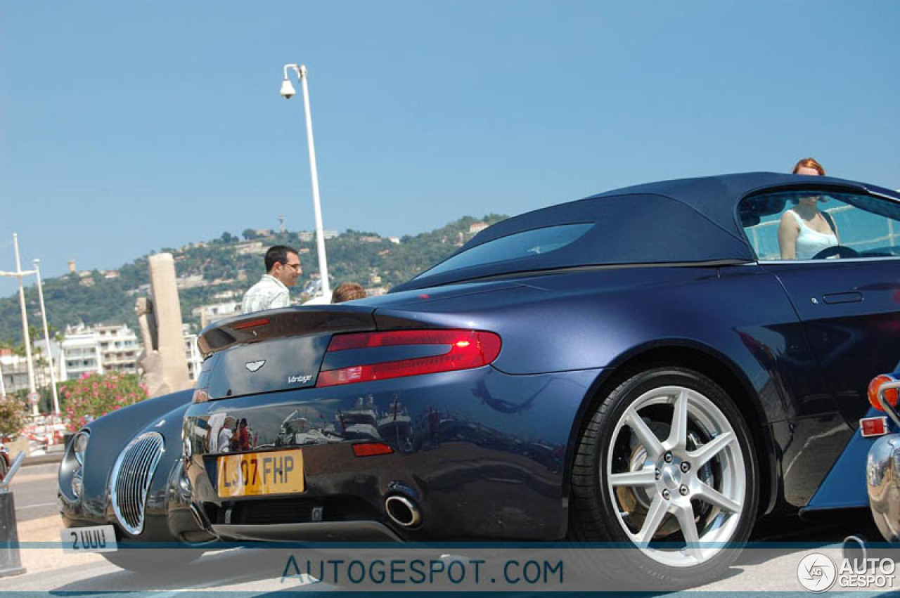 Aston Martin V8 Vantage Roadster