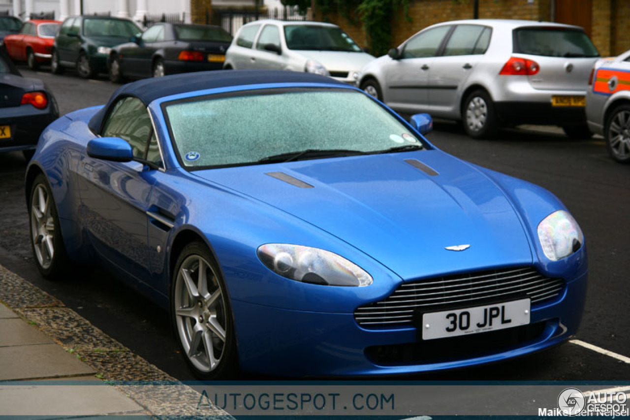 Aston Martin V8 Vantage Roadster