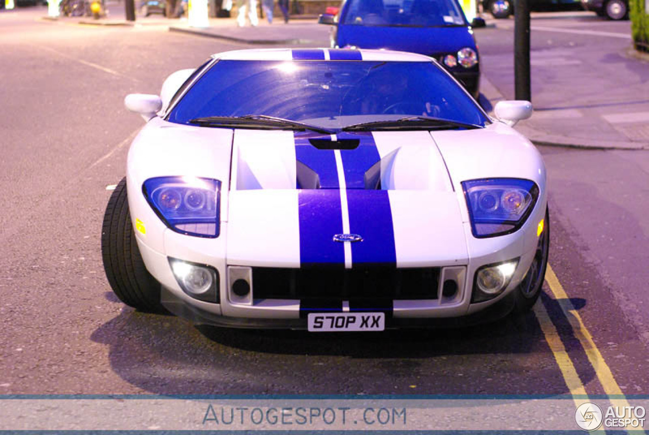 Ford GT