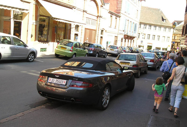 Aston Martin DB9 Volante