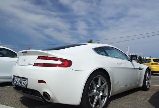 Aston Martin V8 Vantage