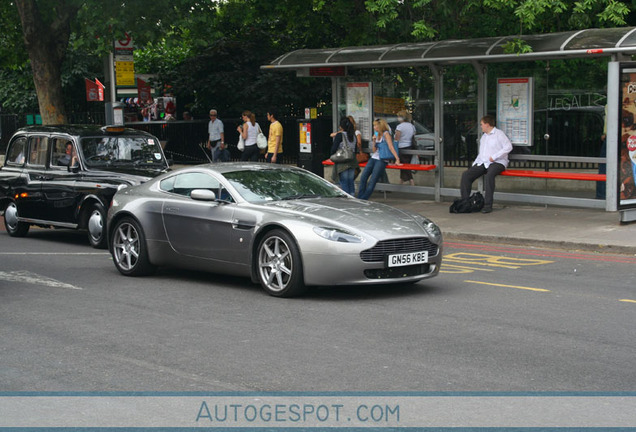 Aston Martin V8 Vantage