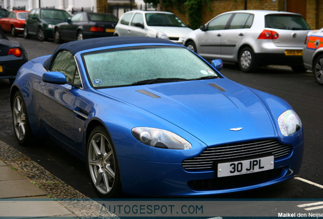 Aston Martin V8 Vantage Roadster