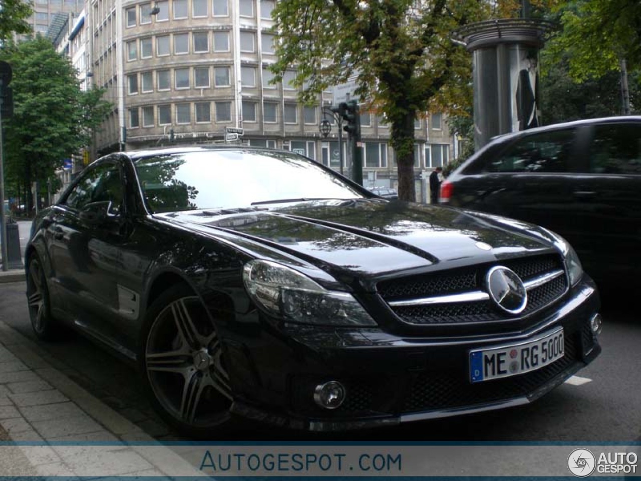 Mercedes-Benz SL 63 AMG