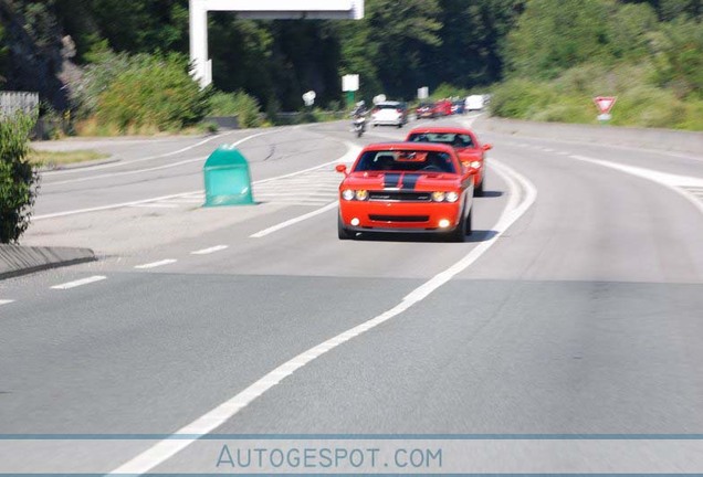 Dodge Challenger SRT-8