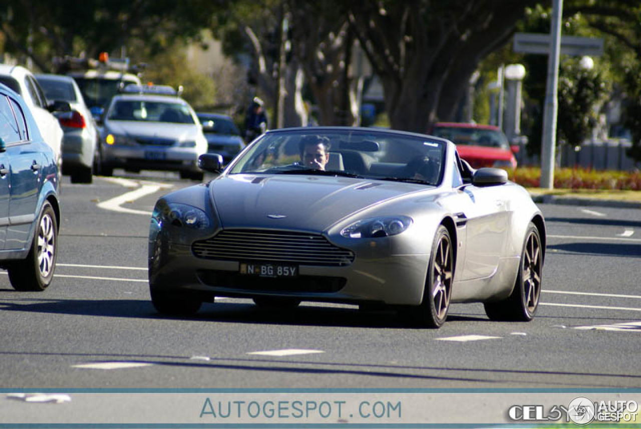 Aston Martin V8 Vantage Roadster