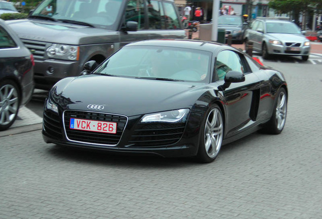 Audi R8