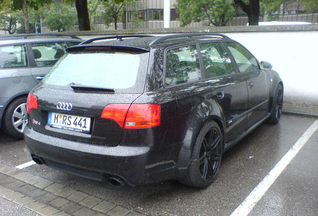 Audi RS4 Avant B7