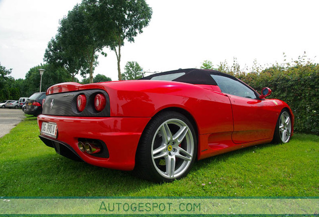 Ferrari 360 Spider