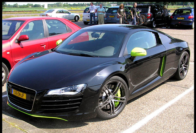 Audi R8