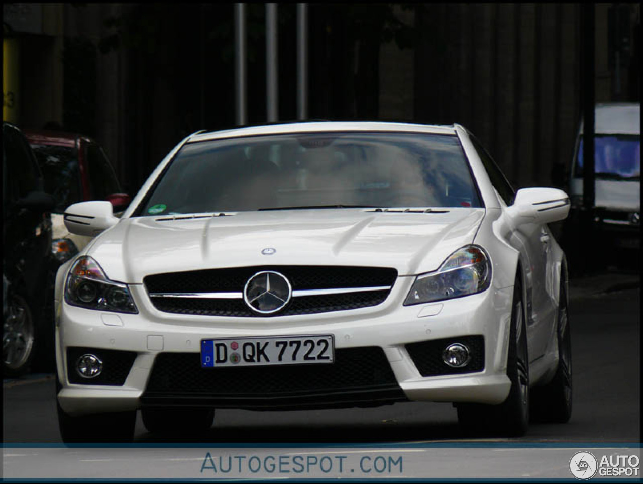 Mercedes-Benz SL 63 AMG