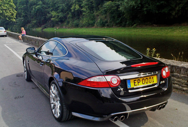 Jaguar XKR-S